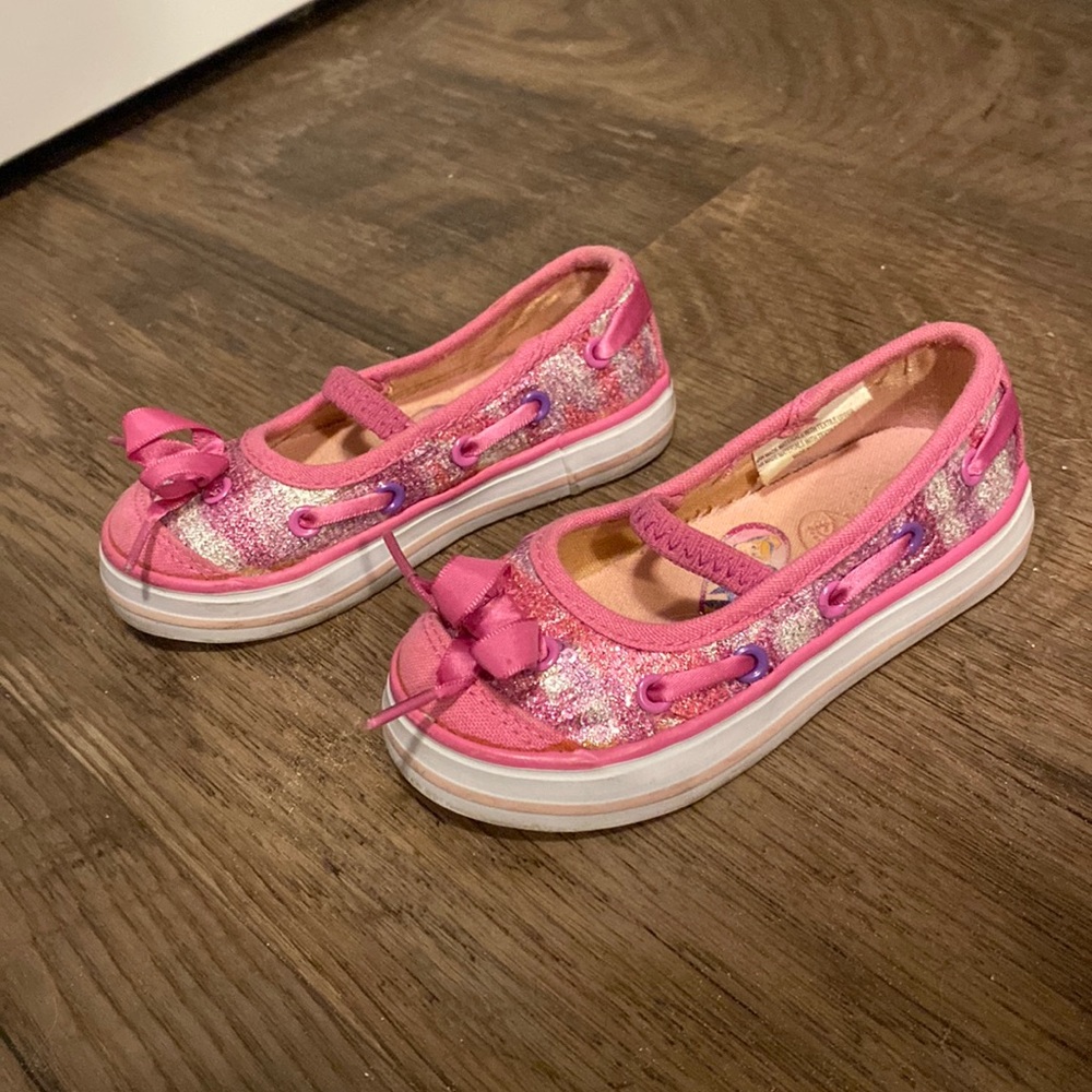 Disney princess shoes toddler size 6